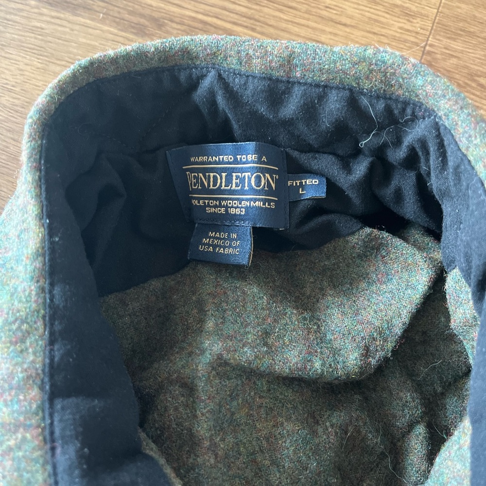 Pendleton Wool Button Up - image 2